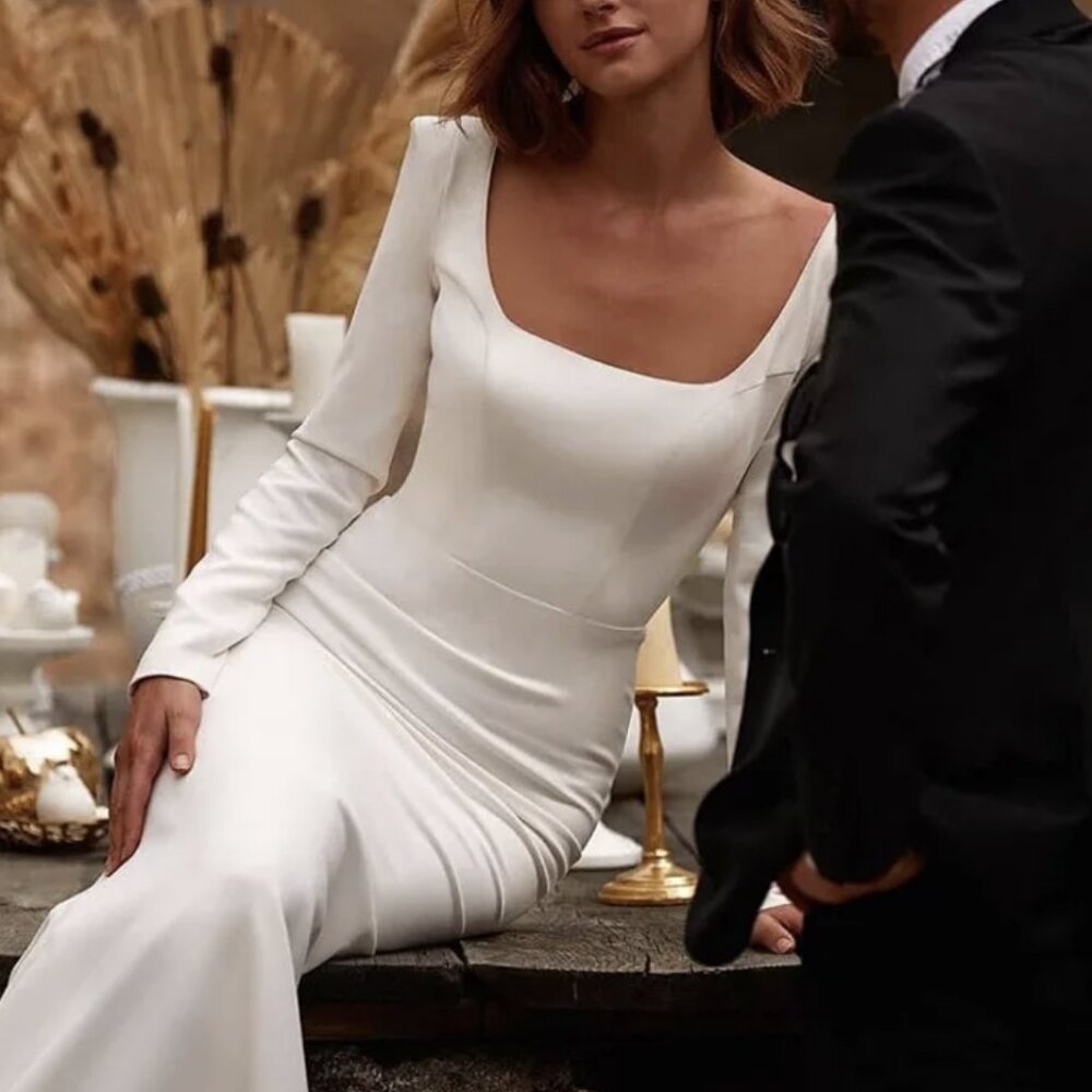 Simple Sexy Mermaid White Wedding Dress | Backless Long Sleeve Bridal Gown